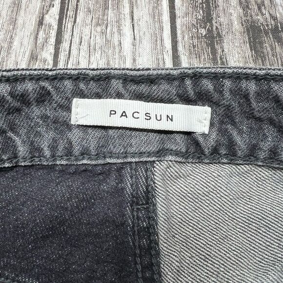 Pacsun Color Block Black Gray High Rise Raw Hem Mom Jeans W25 - Picture 3 of 7